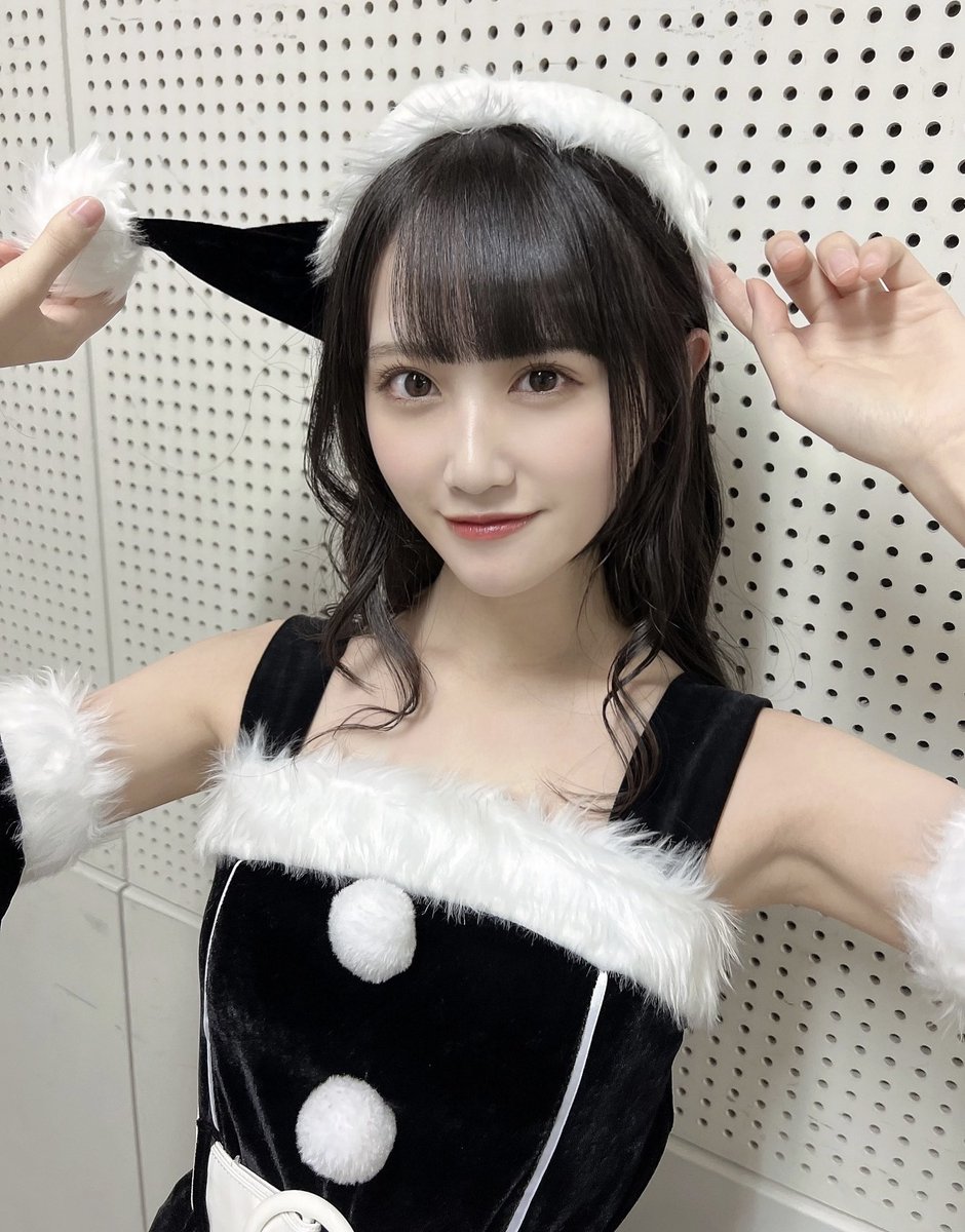 【STU48】中村舞、寒そうなサンタクロース🎅 : AKBフレンド