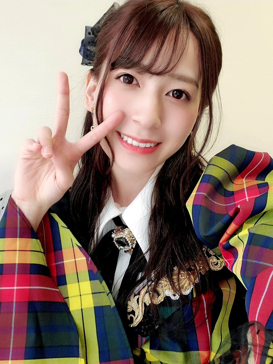 Akb48佐々木優佳里ちゃんが 週刊ファミ通 の取材を受ける Akbフレンド