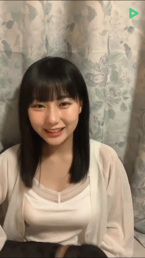 田中みくりんがLINE LIVEで谷間丸出しになるハプニング起こした : AKB ...