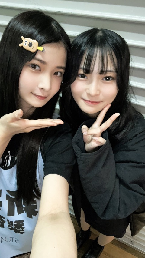 【STU48 #新井梨杏】りあちゅう、あやみちゃんにむちゅう🐭💕【NMB48 #衣笠彩実】