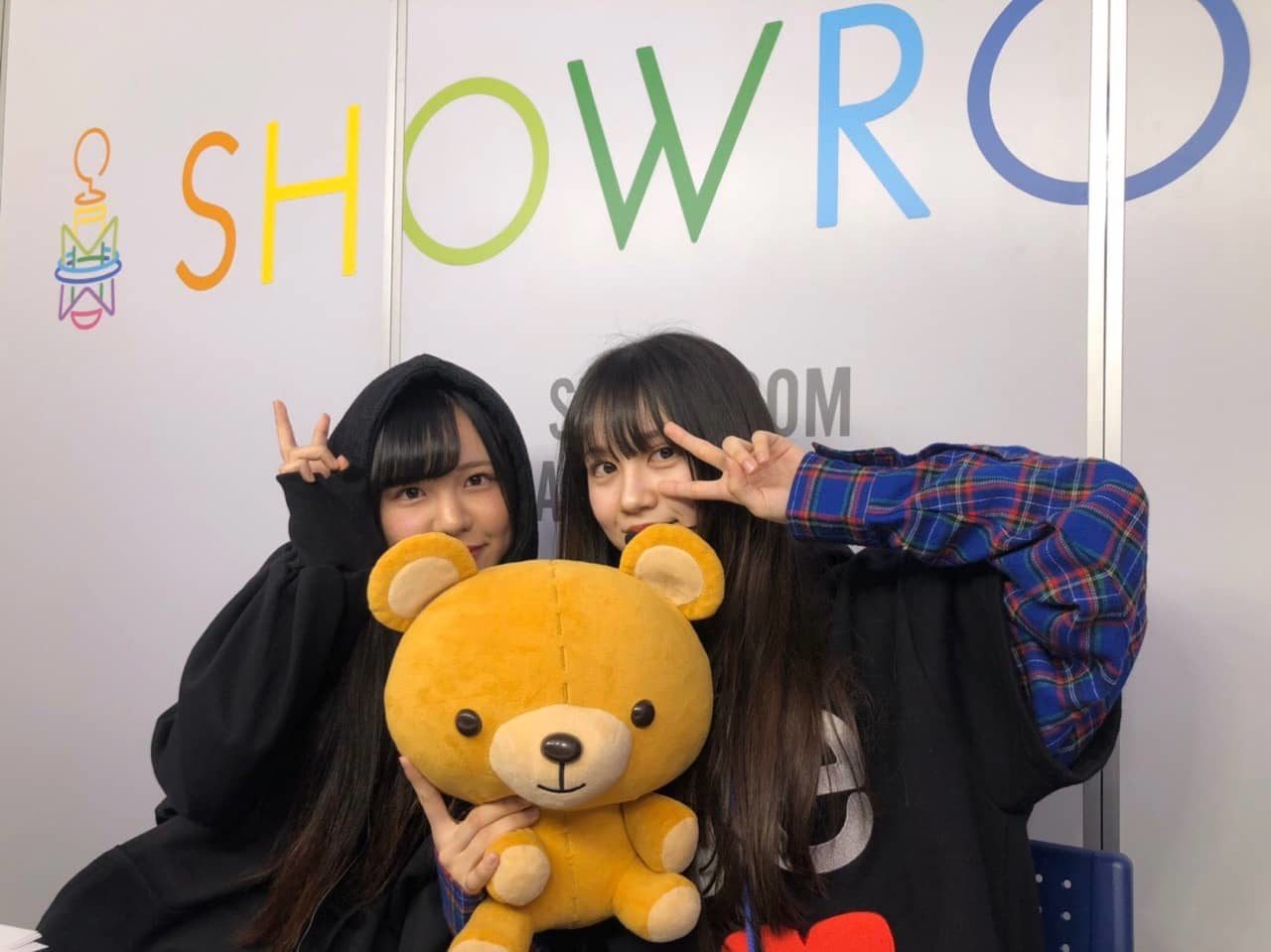 SKE48 赤堀君江＆岡本彩夏、SHOWROOM「SKE48の栄ちんちこちん」オフショット【10/28配信分】