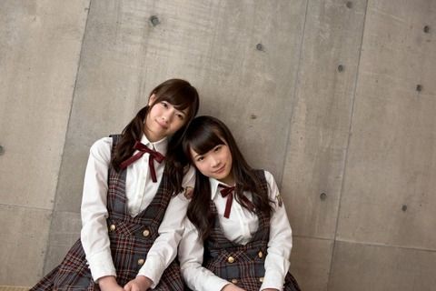 西野七瀬&秋元真夏