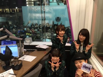 乃木坂46(高山一実・中元日芽香・橋本奈々未)