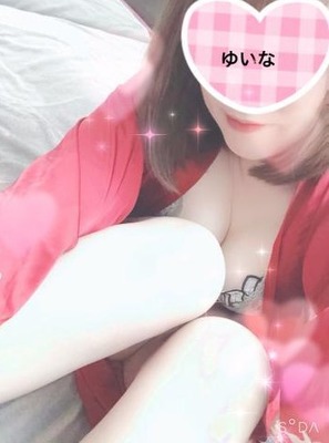 【小岩風俗:口コミ】「何回イッたか分からない……」ニコニコ美女の理性崩壊で最高にビクビク感じてしまう！！【ゆいなさん】