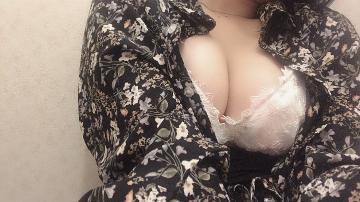 【新宿風俗:口コミ】《神レビュー》激若！激安！『３Pの楽園』【ゆみちゃん＆なつきちゃん】