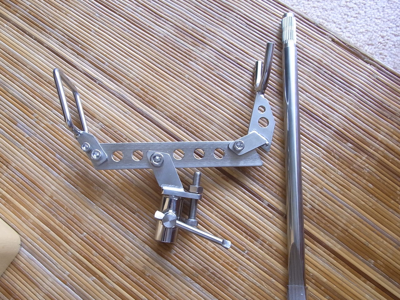 石鯛用竿受けとピトン つねキチ三平