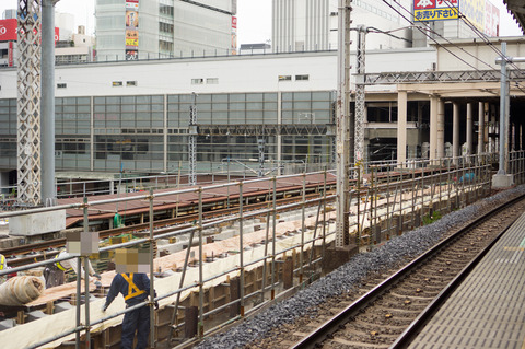 20130324-01036