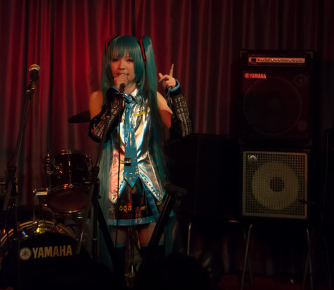 20130324-02647