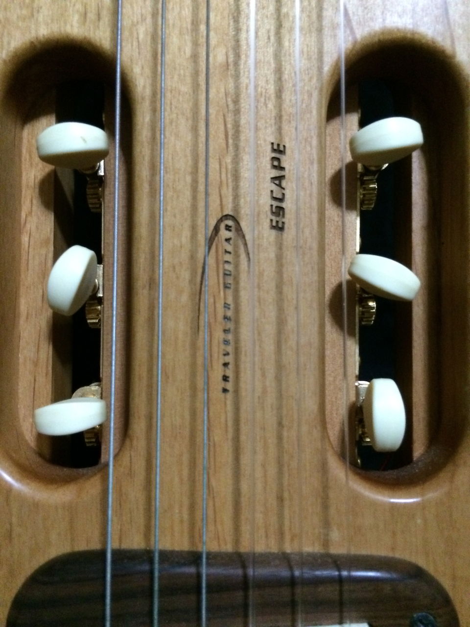 Traveler Guitar ワシは旅ギターと呼んでいます Ak S Guitar Collection