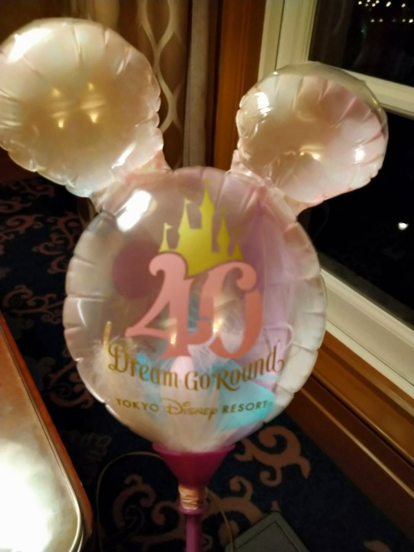 遠方組の皆様必見!ディズニー『40周年バルーンを、飛行機で