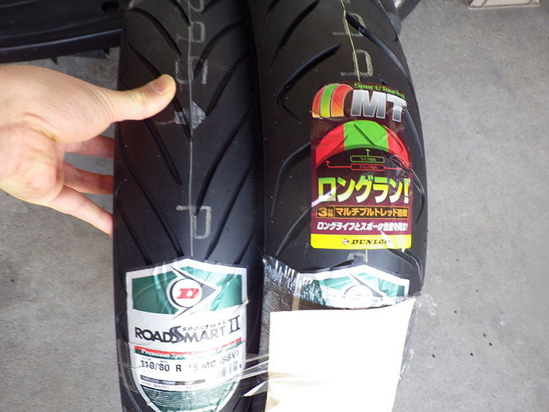 Cb1100 タイヤ購入 Dunlop Roadsmart Cb1100専用スポークホイールついに発売 Cb1100 カスタム 徘徊録in岡山