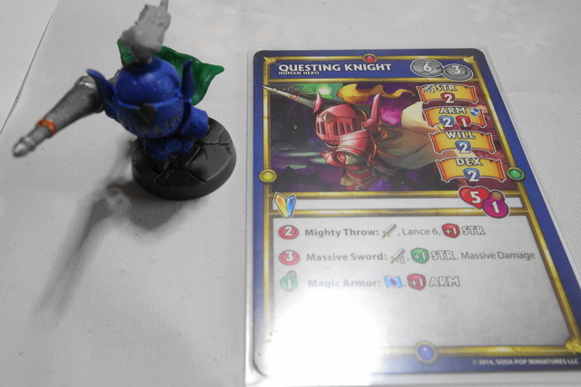 Questing Knightのカードとフィギュア