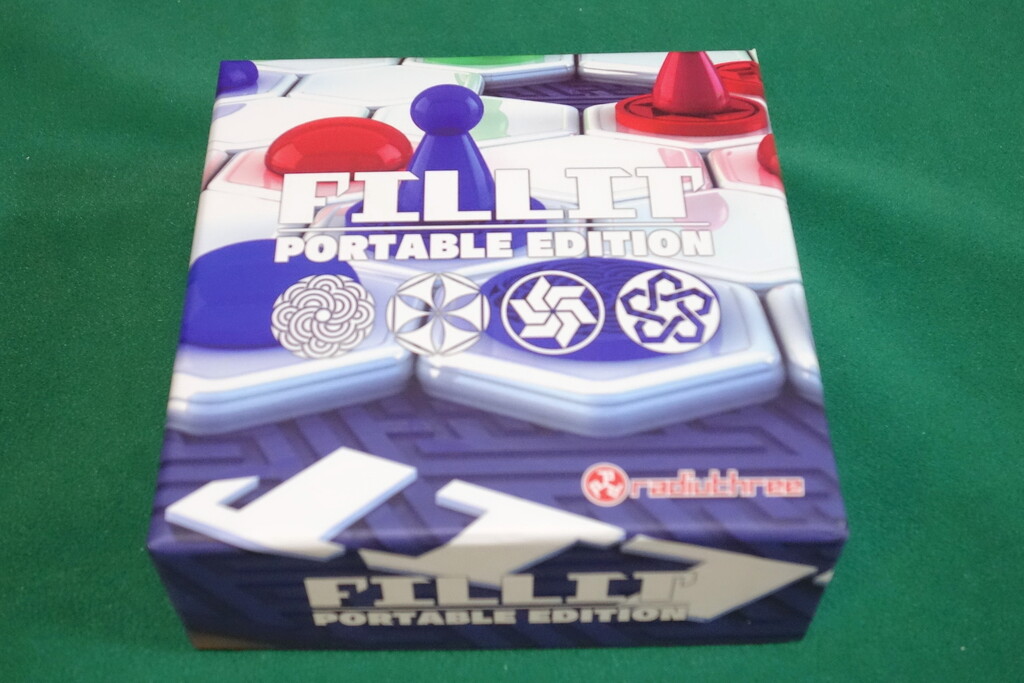 Fillit ポータブルエディション 開封の儀 オシャレなアブストラクトゲーム ある元心理カウンセラーのボードゲーム日記