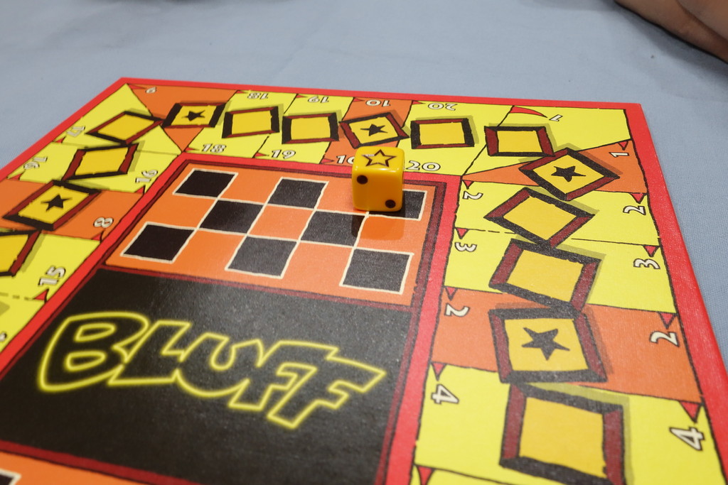 ボードゲーム ブラフ リプレイ 手軽で面白いダイスゲーム ある元心理カウンセラーのボードゲーム日記