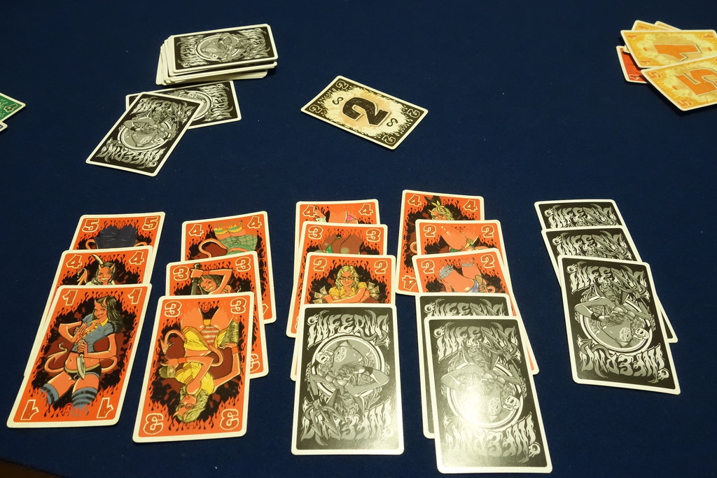 インフェルノ レビュー 赤いカードは特に取っちゃダメ ある元心理カウンセラーのボードゲーム日記 インフェルノ レビュー 赤いカードは特に取っちゃダメ ある元心理カウンセラーのボードゲーム日記