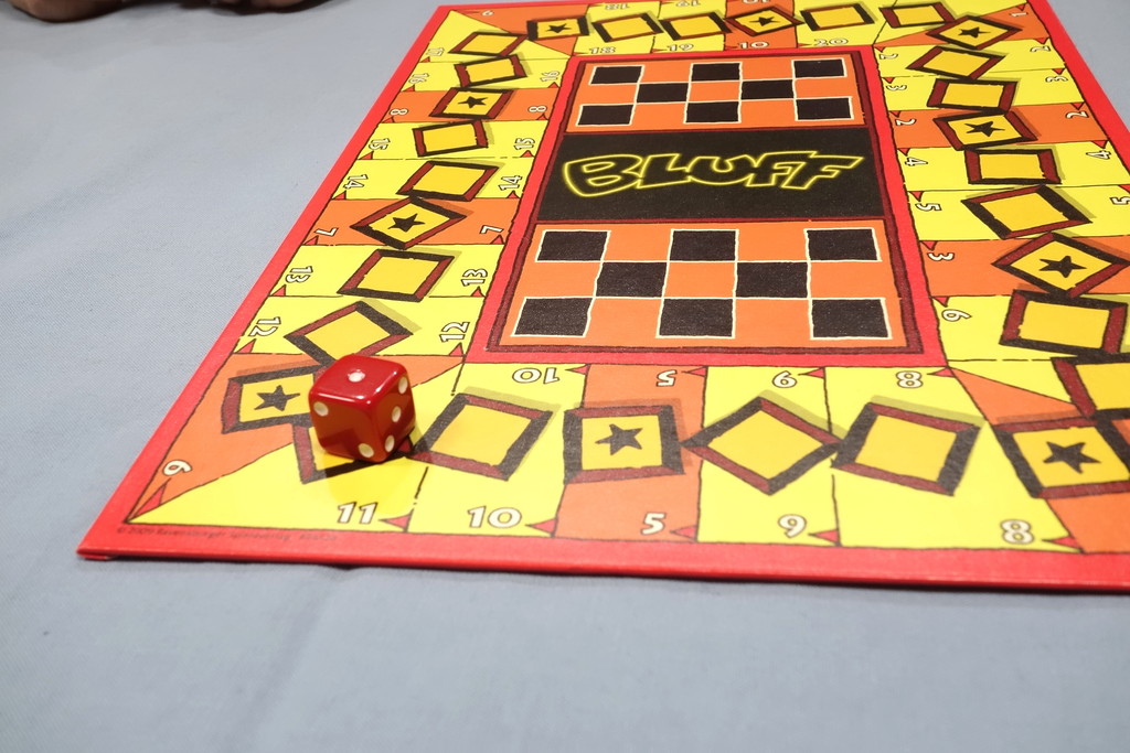ボードゲーム ブラフ リプレイ 手軽で面白いダイスゲーム ある元心理カウンセラーのボードゲーム日記 ボードゲーム ブラフ リプレイ 手軽で面白いダイスゲーム ある元心理カウンセラーのボードゲーム日記
