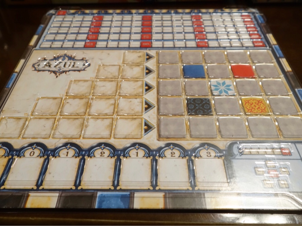 アズール：クリスタルモザイク拡張セット』の基本ボードとの違い