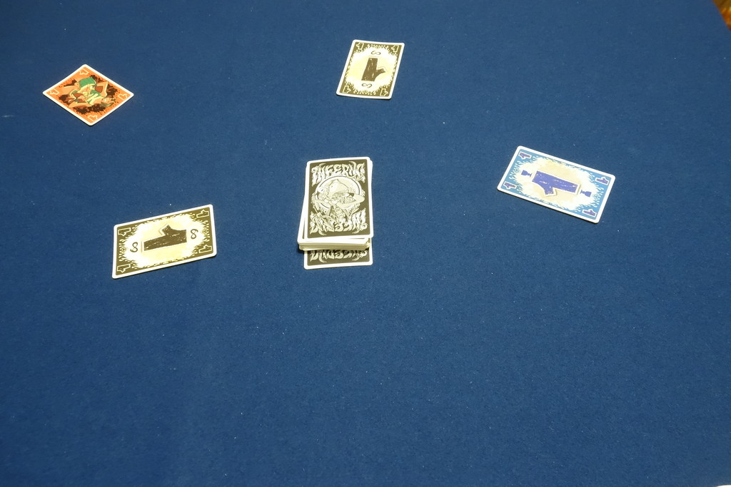 インフェルノ レビュー 赤いカードは特に取っちゃダメ ある元心理カウンセラーのボードゲーム日記 インフェルノ レビュー 赤いカードは特に取っちゃダメ ある元心理カウンセラーのボードゲーム日記