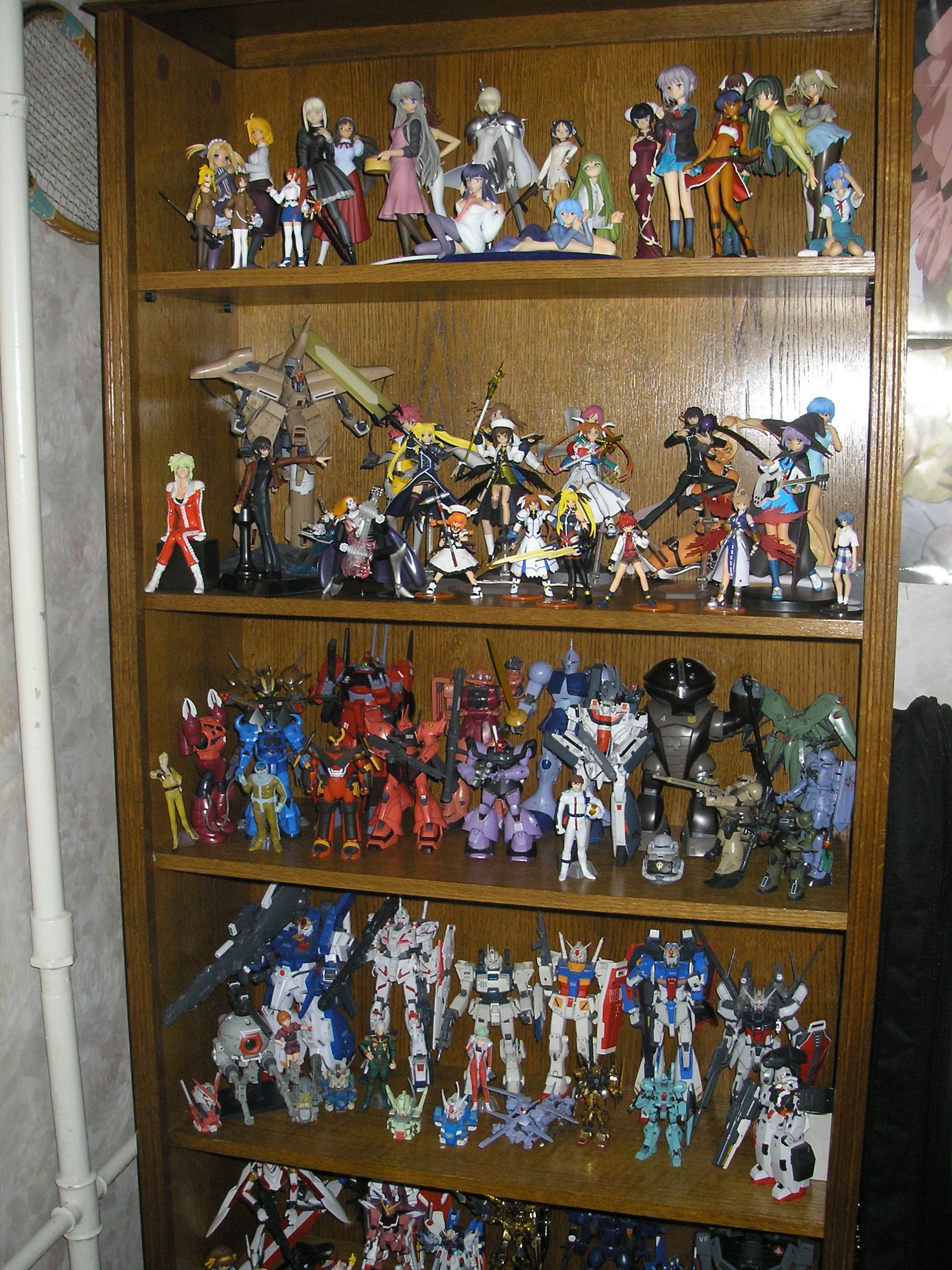 ベラルーシのアニメおたくの家にようこそ ベラルーシな時間 はぐれミーシャ純情派