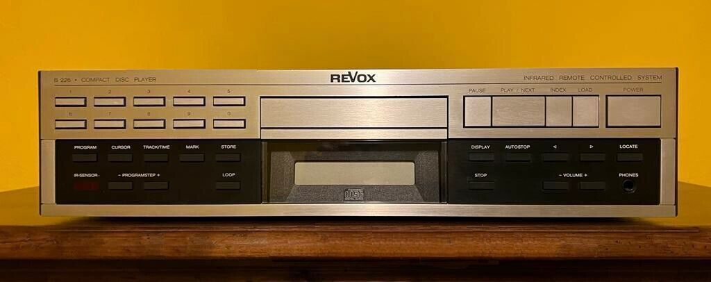 REVOX B226 トレイのローディング用ベルトを漸く交換 : akise_audio_music
