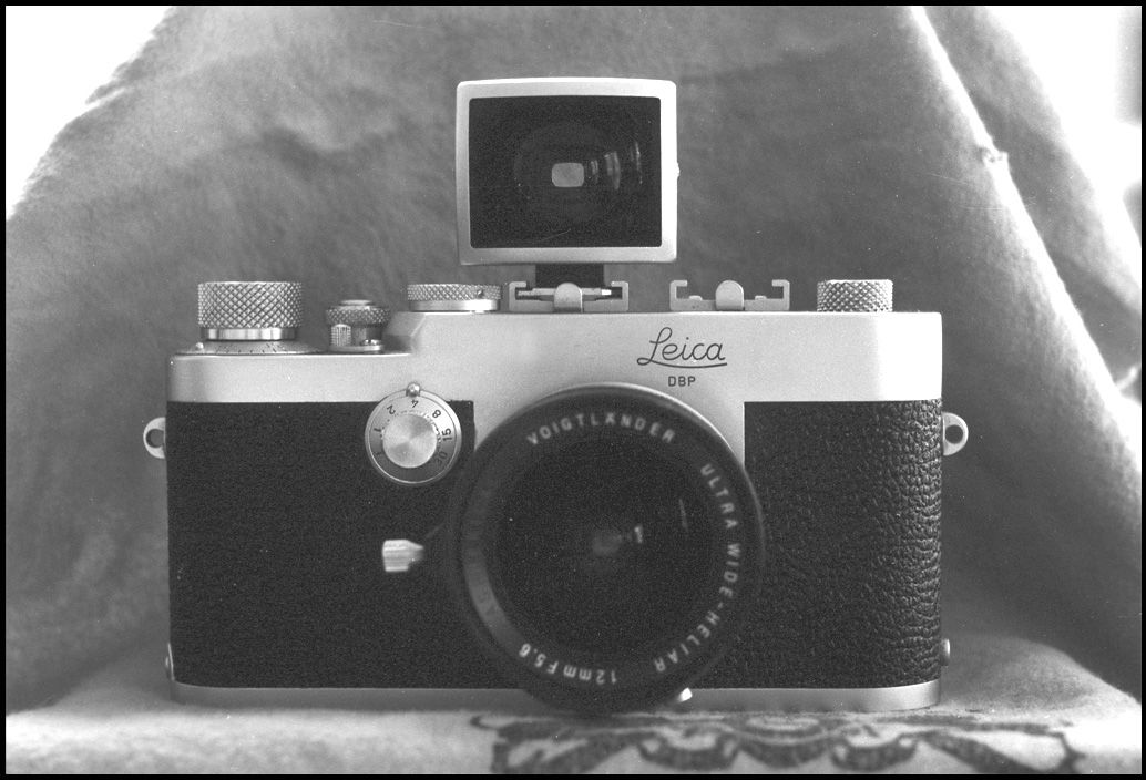 LEICA 1g + Voigtlanderl ULTRA WIDE-HELIAR 12mm F5.6 Aspherical L