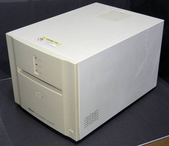 NIKON LS-4500AF 2