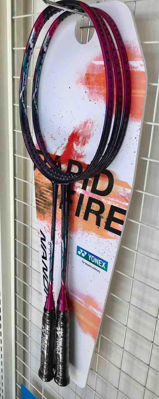 【希少極上美品】YONEX ナノフレア700 限定カラー