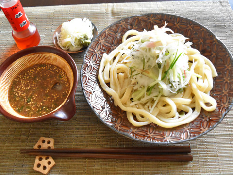 注目の埼玉うどん「すったて」。人気店の味をおうちで手軽に再現。