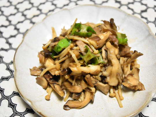 舞茸とえのきのバター醤油炒め ぐんまクッキングアンバサダー 肉厚でおいしい舞茸をシンプルにいただくおつまみ Super Slow Iegohan 毎日呑んでもダイエット ボディメイクおつまみ