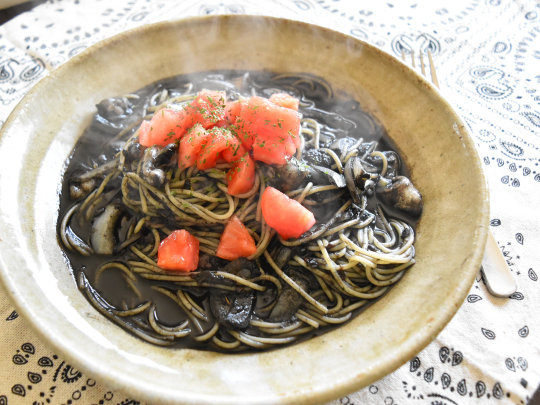 歯が黒くなりにくい イカスミパスタ スミイカのスミを使って簡単休日ランチ Super Slow Iegohan 毎日呑んでもダイエット ボディメイクおつまみ 歯が黒くなりにくい イカスミパスタ スミイカのスミを使って簡単休日ランチ Super Slow Iegohan 毎日呑んでもダイエット ボディメイクおつまみ