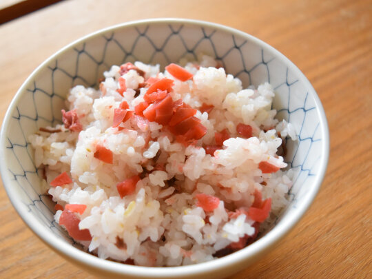 桜と梅の混ぜご飯 冷めてもおいしくお弁当にもぴったり Super Slow Iegohan 毎日呑んでもダイエット ボディメイクおつまみ