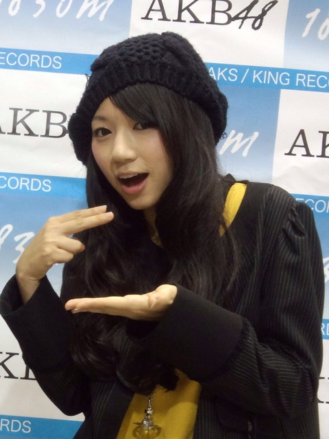 高田志織 (6)