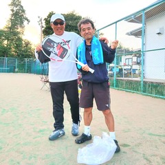 松居さんにラケット