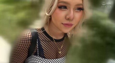 【悲報】黒ギャルAV女優、ついに絶滅してしまう……