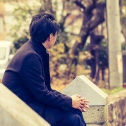 在日ベトナム人が警告「日本はもう不法滞在者に夢のある場所じゃない」「新首相の指示で摘発が激化。20人近い入管が突入し今日ベトナム人5～6人が連行された。茨城の皆、気をつけろ」