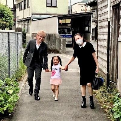 【衝撃事実】KEIKOさん、頭が小学4年生くらいになっているってよ・・・・・・・