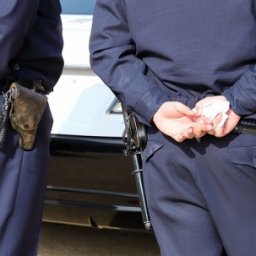 ( ´_ゝ`)京都大学に押し入った京大生6人(23〜32歳)を逮捕