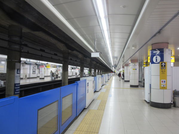 成田空港第二ビル駅