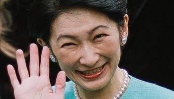 9c47d60da2f056bb9d4ffbf979d9e203