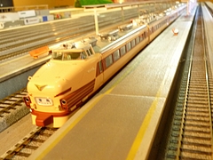 8月10日から9月8日までの車両