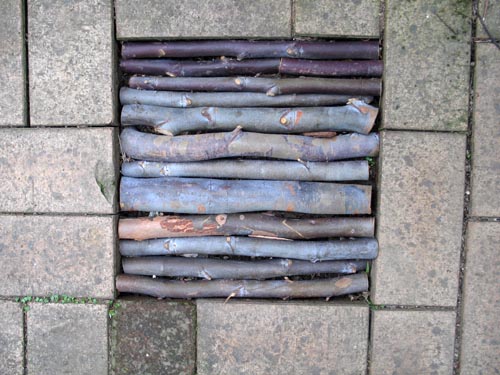 brick325b