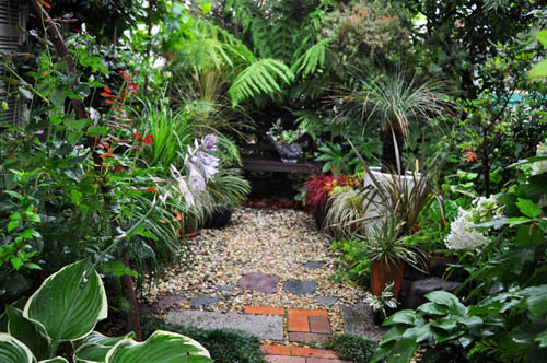 gardengarden618c_ms