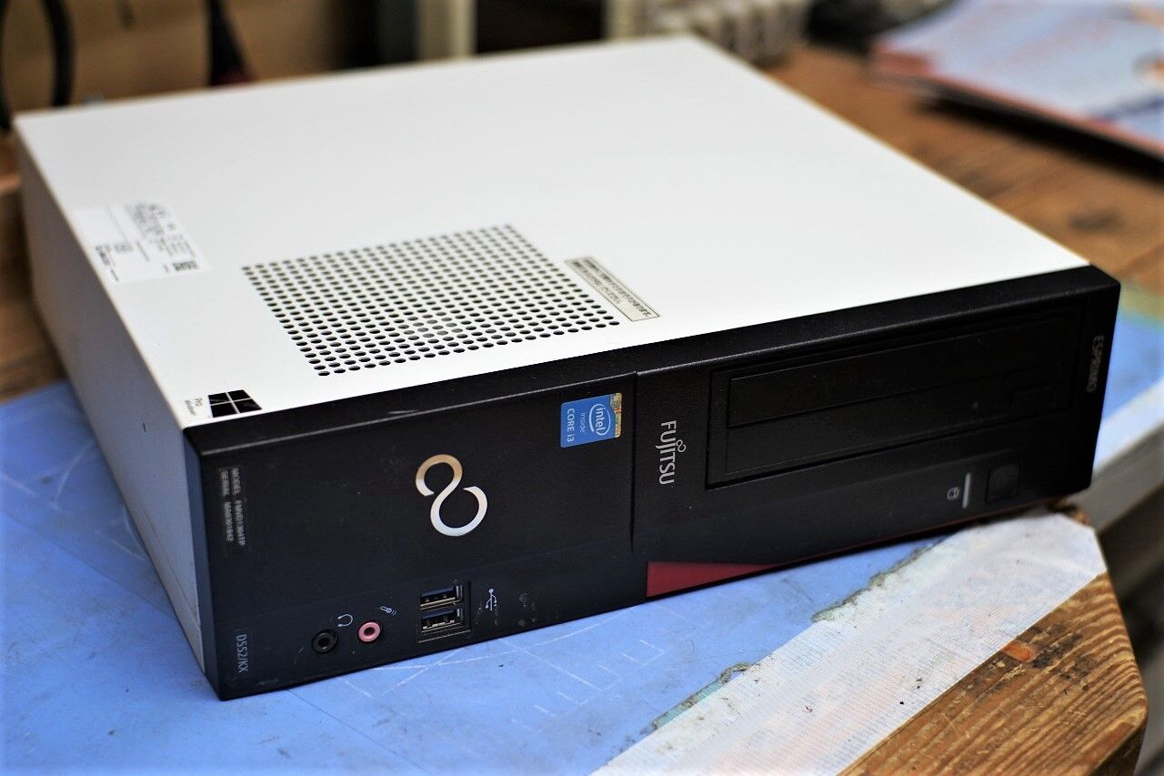 値下げ　動作保証　FUJITSU ESPRIMO   D552/K 富士通スリムタワーPC「ESPRIMO D552/K」が5,980円！PCコンフル