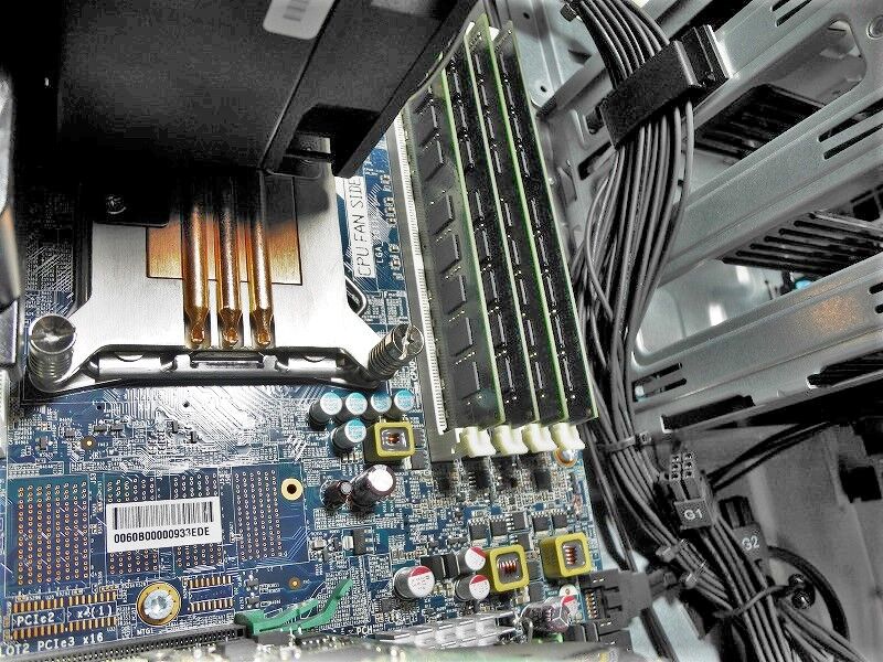 hp WorkStation Z420 メモリー増設作業 : 湘南のパソコン修理専門店
