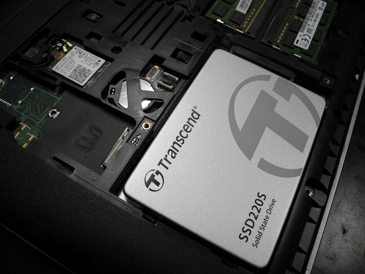 HP ProBook 430 G3 SSD換装作業 : 湘南のパソコン修理専門店 下田商会 