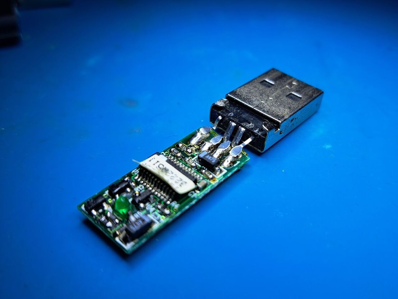 折れてしまったUSBドングル（ソフトウエアキー）RAINBOW SuperProの修理 : 湘南のパソコン修理専門店 下田商会 0466-48 ...