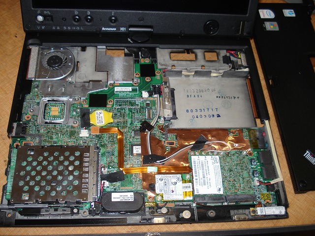 Lenovo Thinkpad X61 Tablet ファン交換 神原 湘南のパソコン修理専門店 下田商会 0466 48 2386