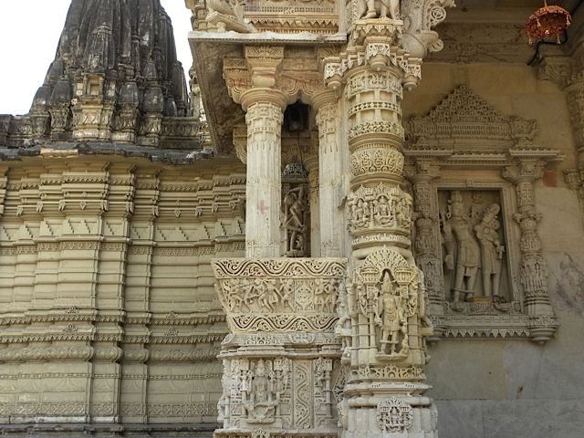 ジャイナ教 寺院 ahmedabad in india que sera sera