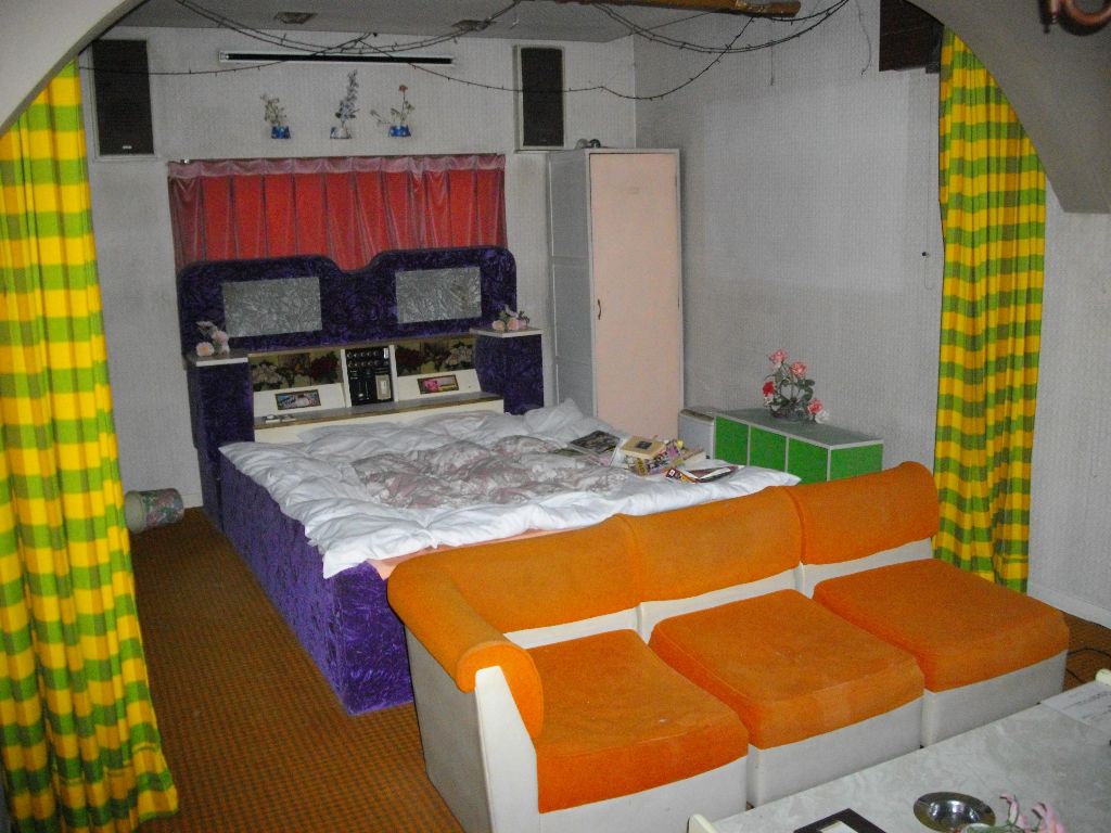 廃業 ラブホテル 内部 御休処 東本陣」 ラブホテル廃墟 : アリス式海岸Blog