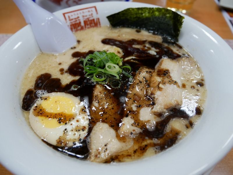 近江八幡 風風ラーメン アクア21店 バリ黒豚骨 ちしゃのグルメ記録 ノンビリ旅行記 近江八幡 風風ラーメン アクア21店 バリ黒豚骨 ちしゃのグルメ記録 ノンビリ旅行記
